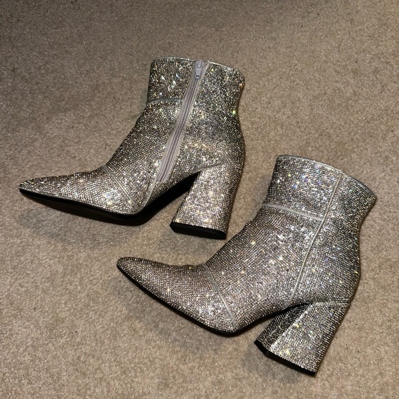 Sparkle jewel  booties - Picture 11 of 11